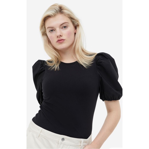 H&M Tops - H&M ~ Puff-sleeved Top (NWT)